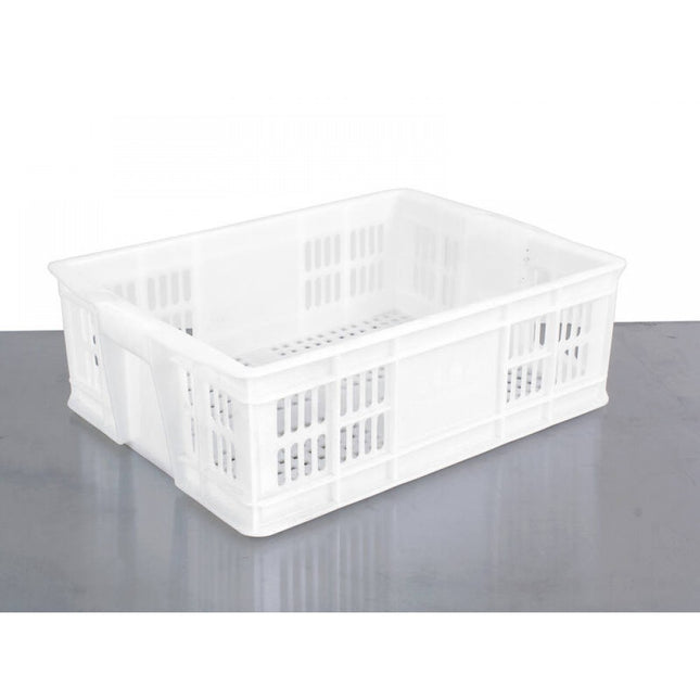 PLASTIC CRATES